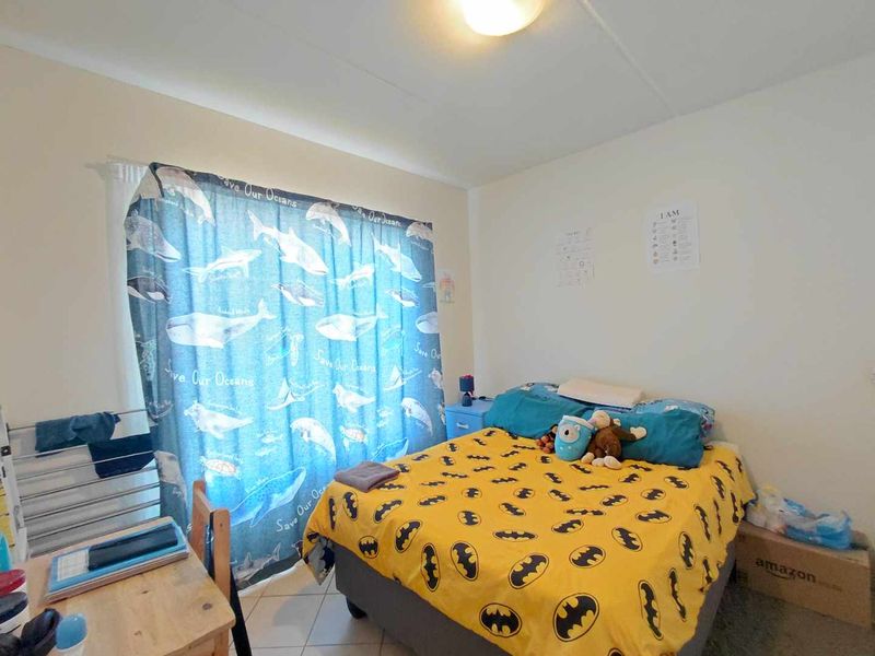 2 Bed 2 Bath Unit in Honeypark For Sale - Photo 6