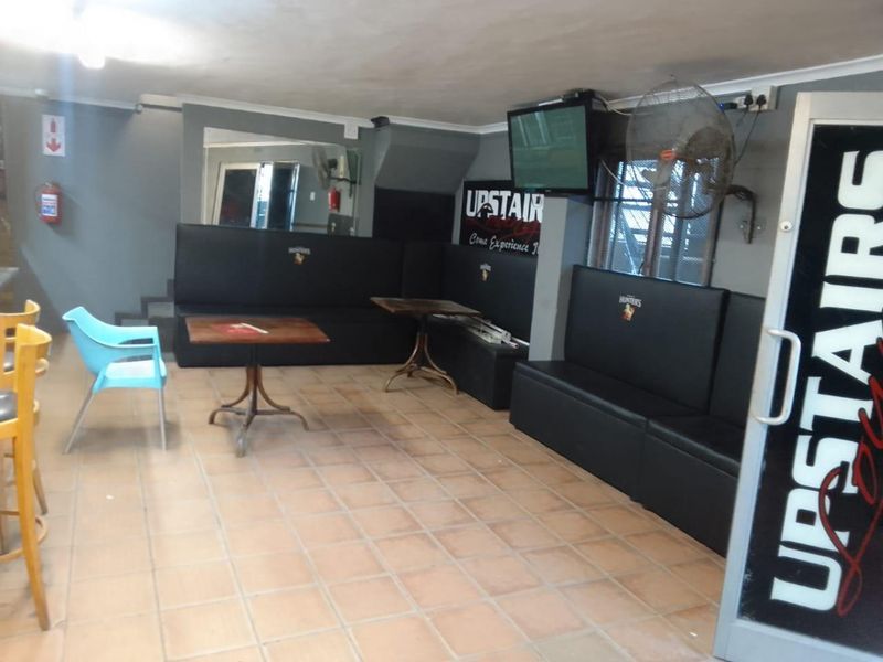 Investment Opportunity – Fully Equipped Tavern for Sale in Mfuleni | R1,350,000 - Photo 7