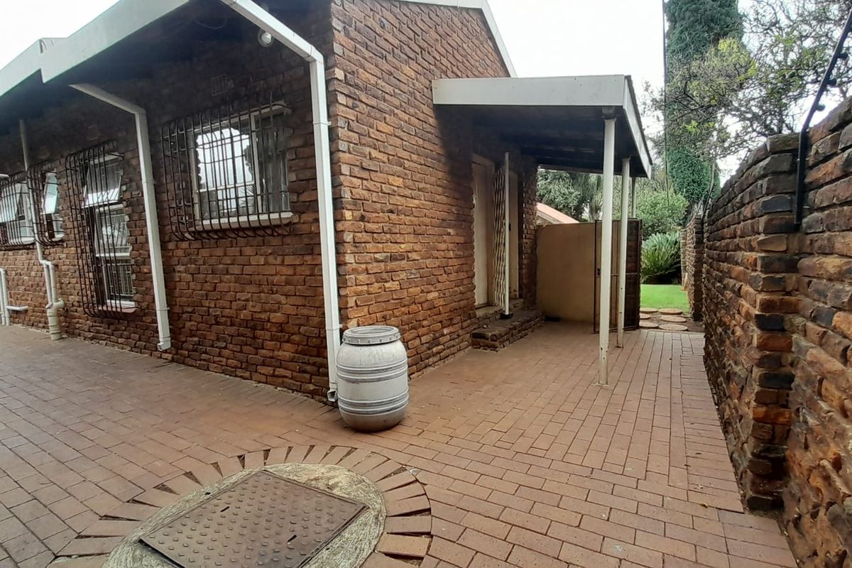 Exceptional Valued Home - Photo 4