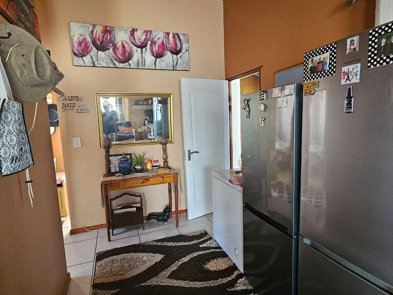 Secure holiday/retirement home in Pearly Beach Resort - Photo 8