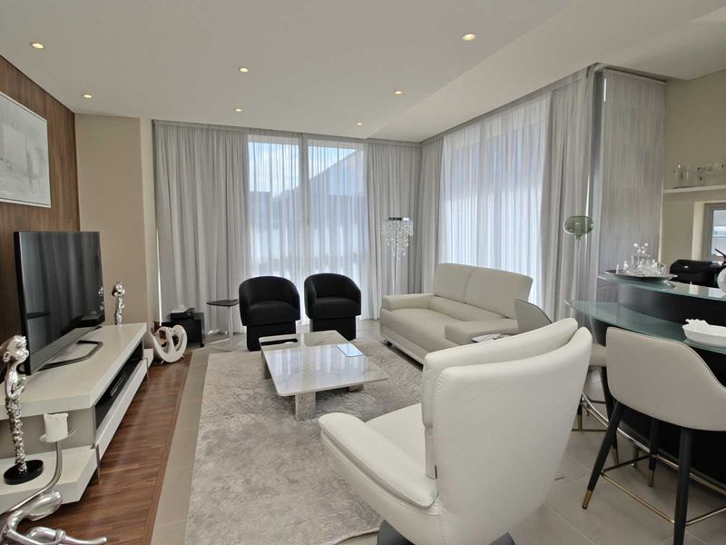 Elite address: Sun filled Secure, Sophisticated Luxury living and a 24hr concierge - Photo 4