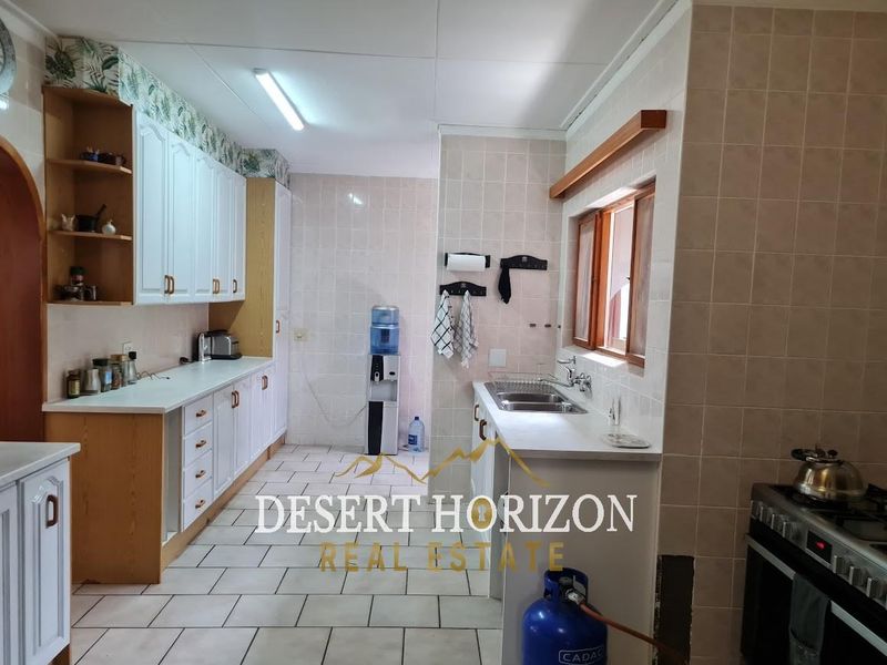 Erongo ,Swakopmund | Renovated Home with a garden oasis and flat - Photo 7