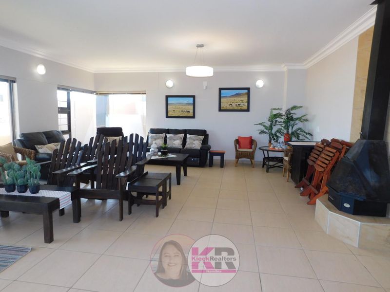 Seafront splendour - Photo 8