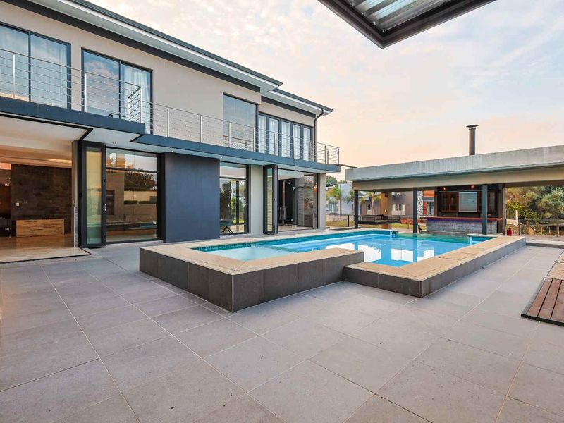 Modern Luxury Home for Sale - Photo 6