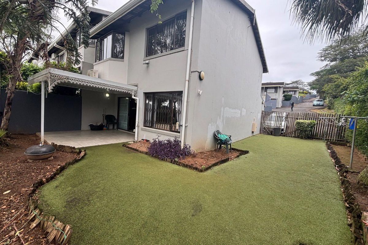 Modern Living | Private Garden | Pet Friendly (Small Dogs) - Photo 2