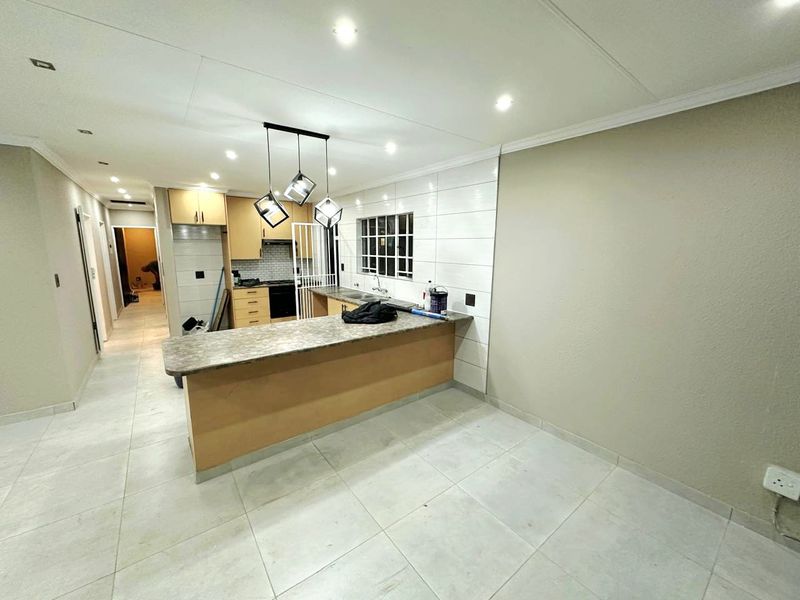 3 Bedroom House In Secure Estate For Sale - Photo 5