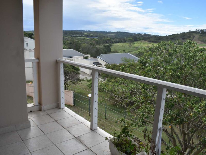 UnlockLuxury Living: Stunning Beacon Bay Apartment with Private Balcony & Resort-Style Amenities! - Photo 3