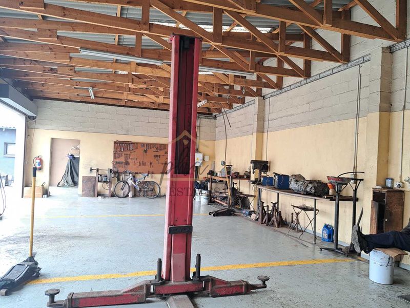 Business premises for sale in  CBD area in Walvis Bay - Photo 4