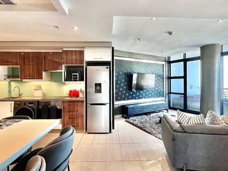 2 BEDROOM | 2 BATHROOM APARTMENT - Photo 5