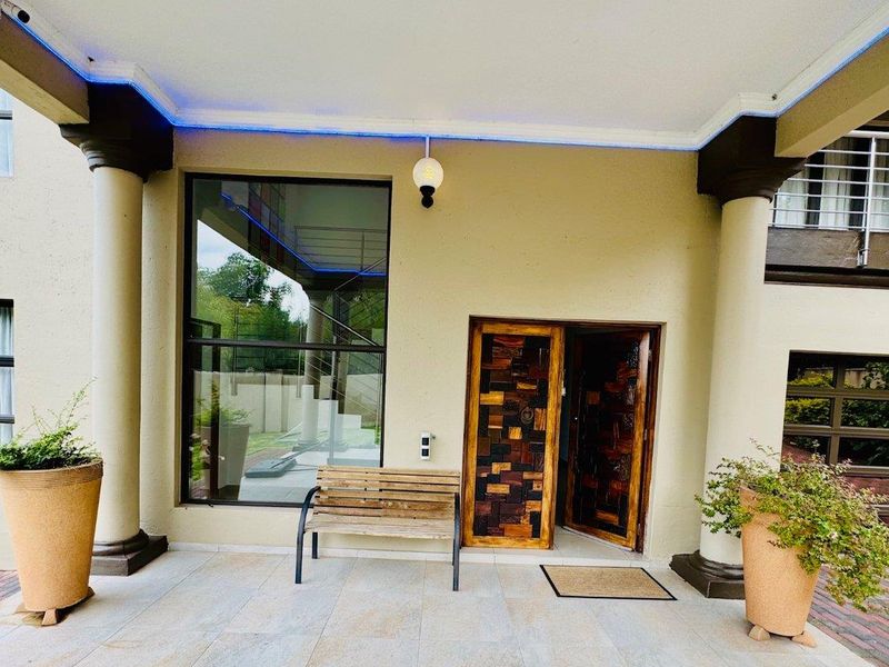 Exquisite Double Story Family Residence For Sale In Rynfield - Photo 3