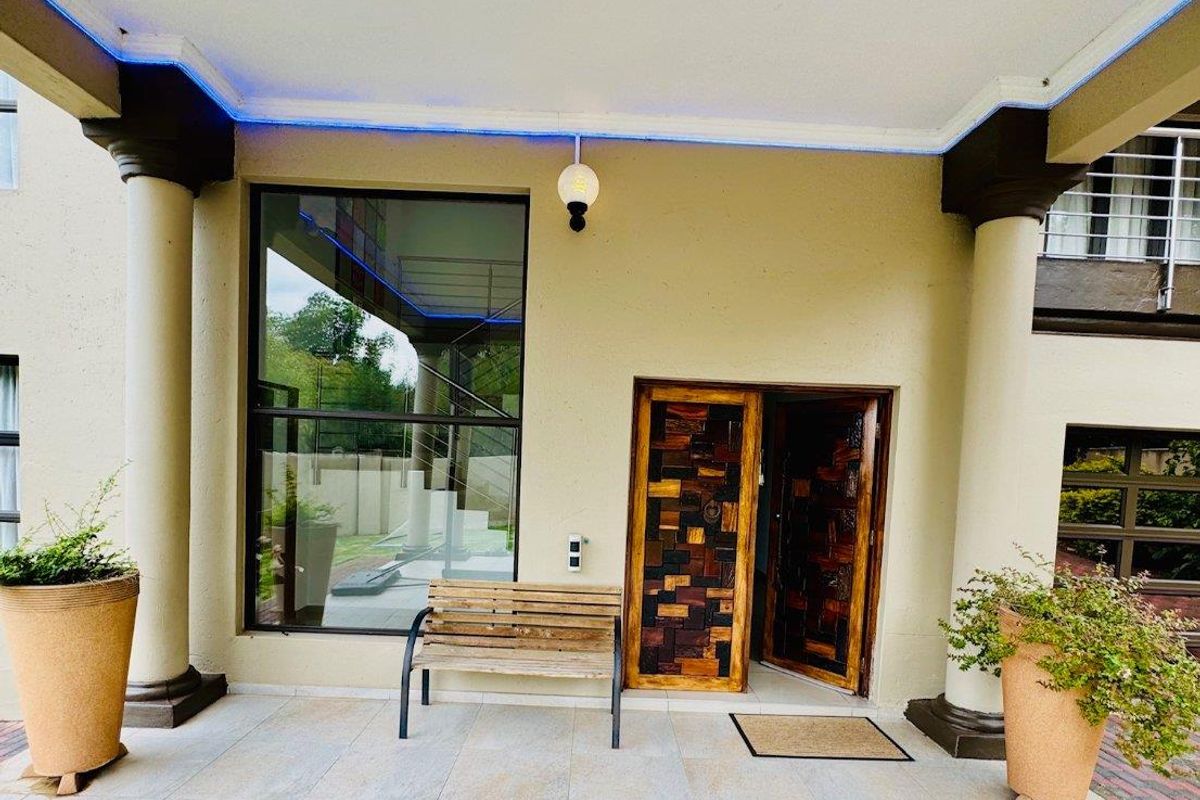 Exquisite Double Story Family Residence For Sale In Rynfield - Photo 3