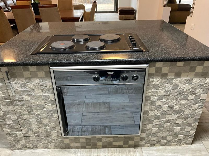 PRIME MULTI PURPOSE PROPERTY FOR SALE IN JOOSTENBERGVLAKTE - Photo 8