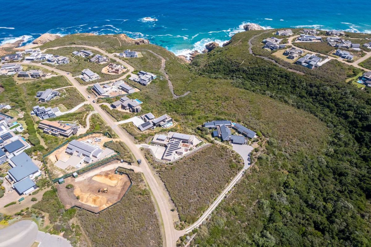 COASTAL PARADISE IN BREAKWATER BAY ECO ESTATE - Photo 4