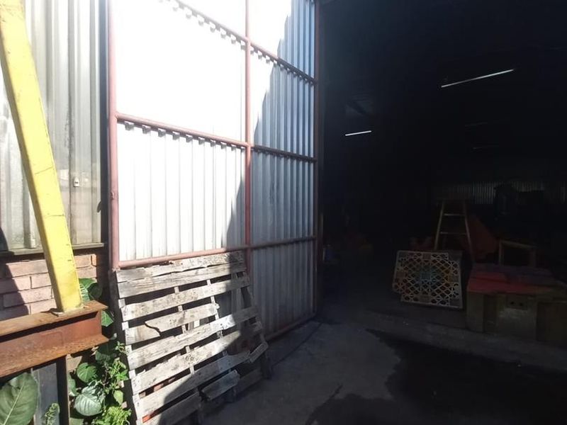 Industrial Property For Sale – Prime Investment Opportunity - Photo 10