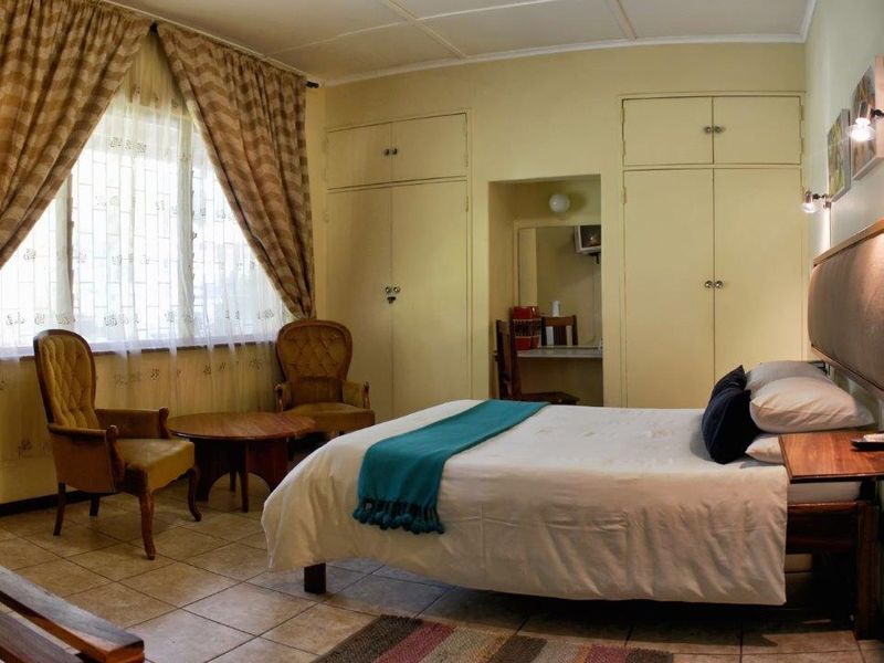 FOR SALE | PRICE REDUCED | KATIMA MULILO LODGE - Photo 4