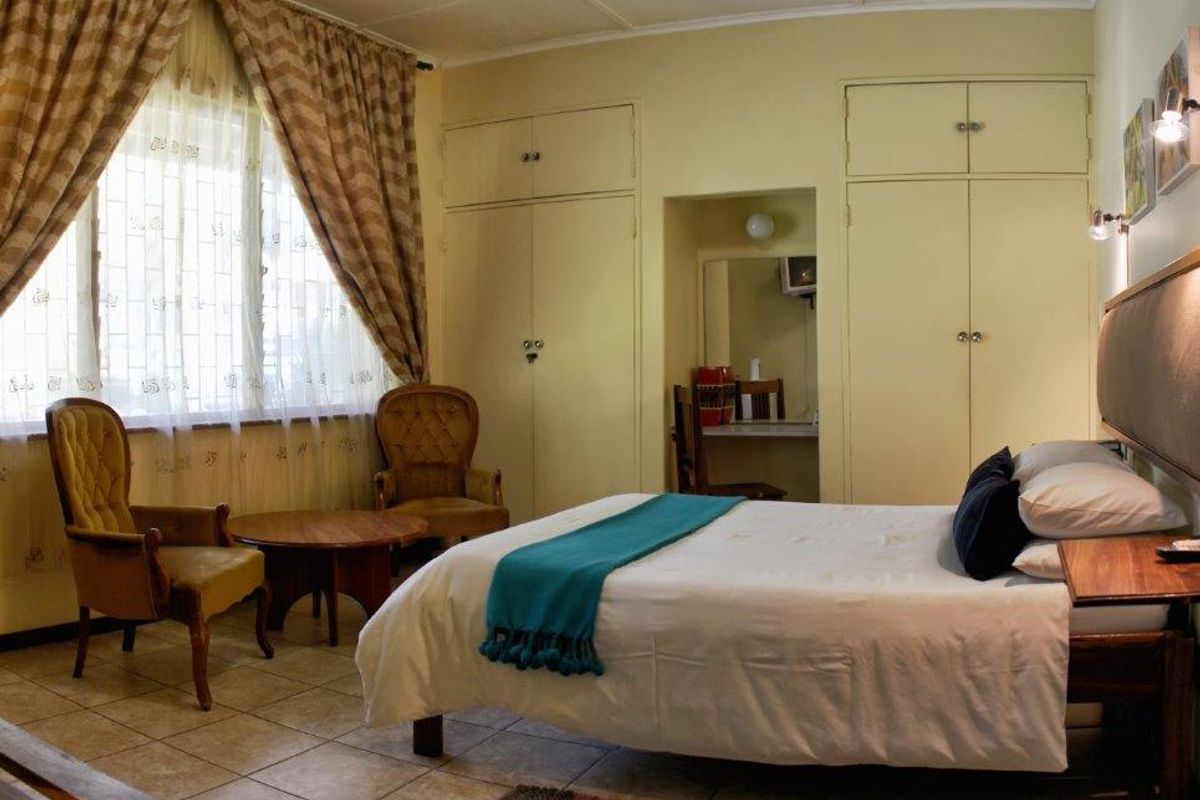 FOR SALE | PRICE REDUCED | KATIMA MULILO LODGE - Photo 4
