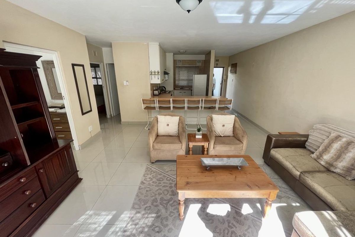 Hendra - Fully Furnished Ground Floor Townhouse – 500m from Umhlanga Promenade - Photo 4