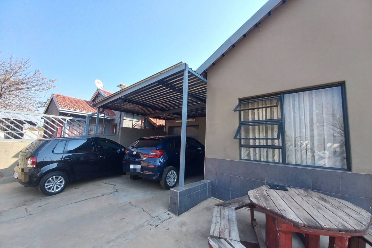 Four bedrooms house for sale in Lotus Gardens - Photo 3