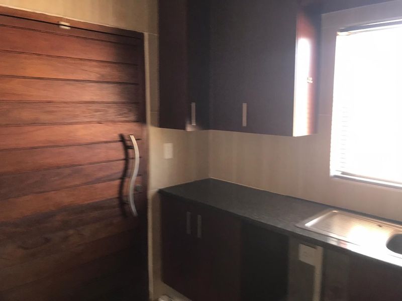 NOT PET FRIENDLY! Lovely Cluster for Rent - Available 1 September 2024 - Photo 8