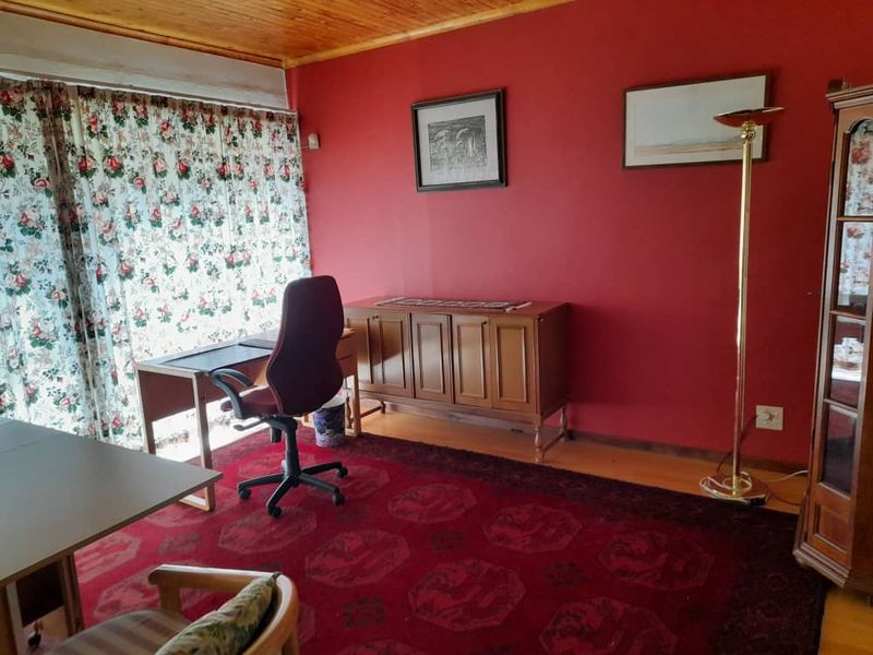 For Sale: Eros - Photo 2