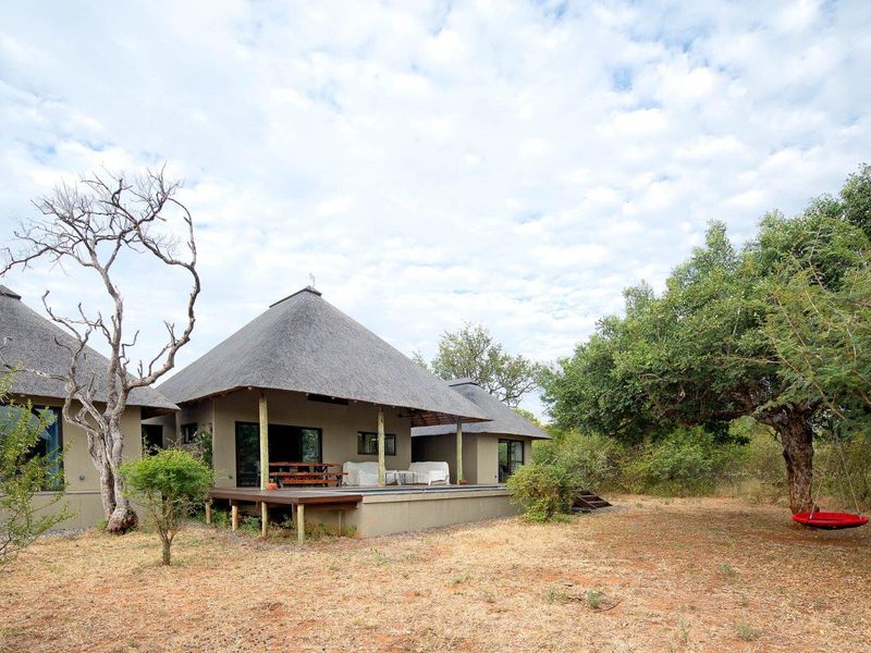 Luxury Home to Rent in Raptors View Wildlife Estate, Hoedspruit - Photo 4