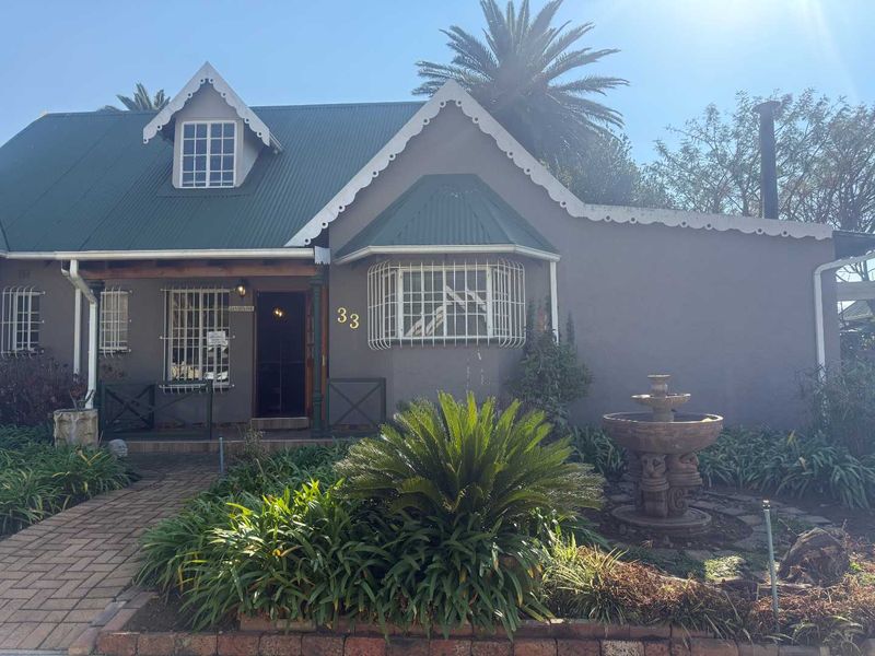 Chelsea Lane Cluster – Country Cottage Charm Meets Modern Family Living - Photo 3