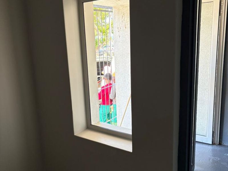 500m2 first floor space ideal for fitness to let in Gardens - Photo 9