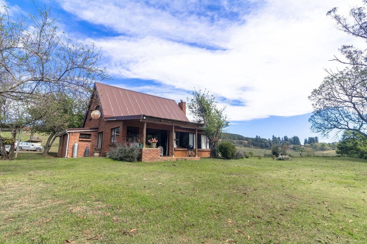 Farm in the heart of Balgowan, Howick - Photo 2