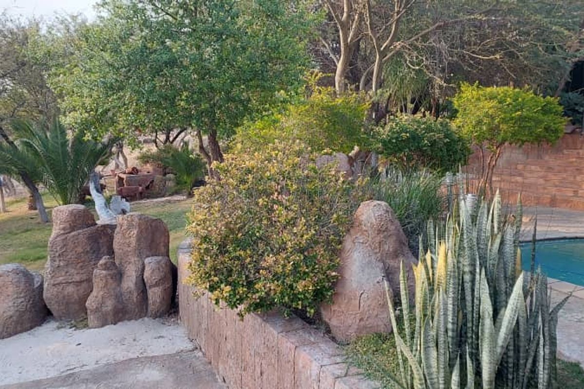 Your Lodge-Style Dream Home Awaits - Photo 5