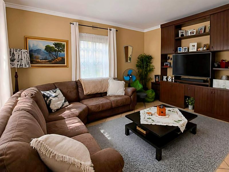 3 Bedroom House for Sale in Rothdene - Photo 7