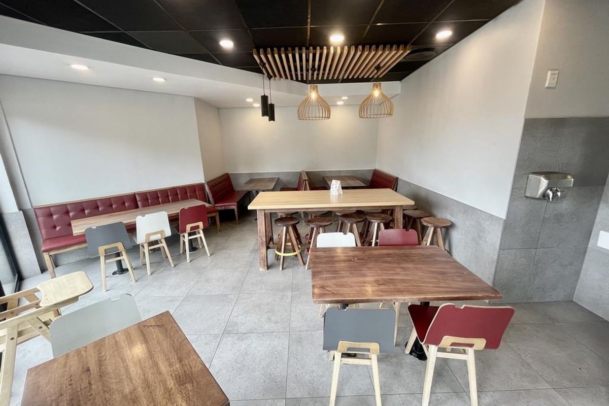 Hendra - Prime 161m2 Retail Space To Let – Ideal for Fast Food Outlet - Photo 4