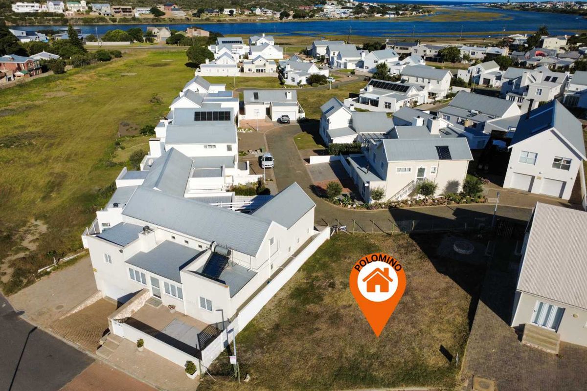 Level stand for sale in Stilbaai-Wes. - Photo 3