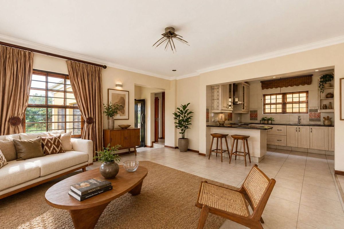 Stunning 4 Bedroom home in sought-after Kyalami Terrace - Photo 2