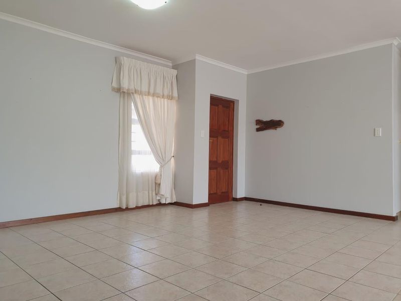 3 Bedroom House for Sale in Fijnbosch Park - Photo 10