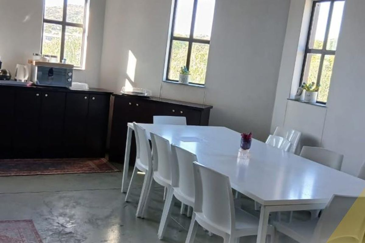 BOUGAIN VILLAS – PREMIUM OFFICE SPACE TO LET - Photo 5