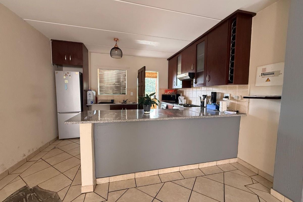 Spacious Serenity: Your Dream 2-Bedroom Awaits! - Photo 4