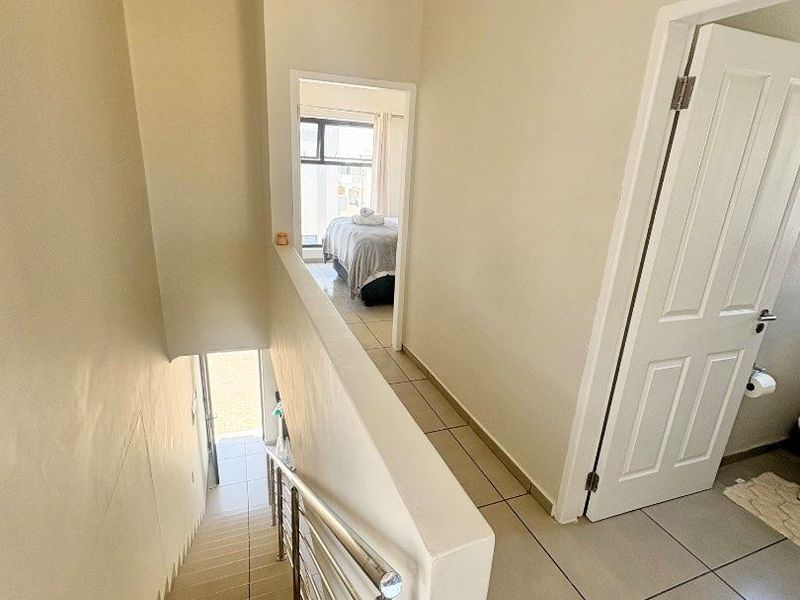 Fully Furnished 2x Bedrooms Townhouse To Rent in Dolphin Beach - Photo 8