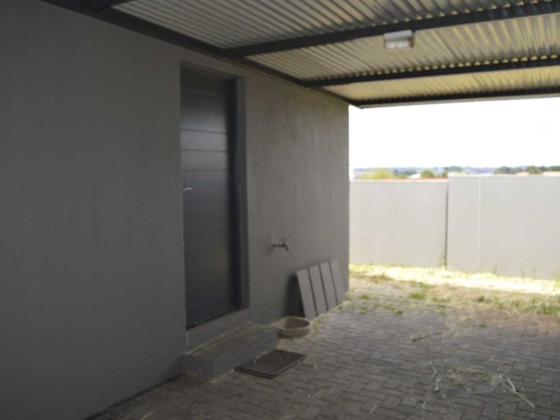 A Story of Serenity at De La Casa - Photo 5