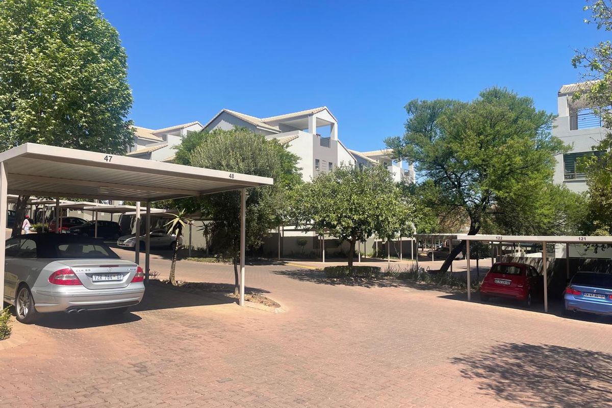 Cara Blu apartment in the heart of Bryanston for sale - Photo 2