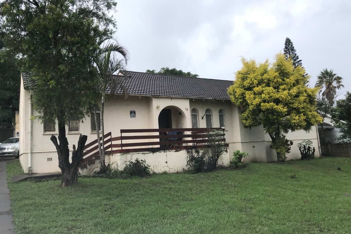 Large family home in Haven Hills - Photo 5