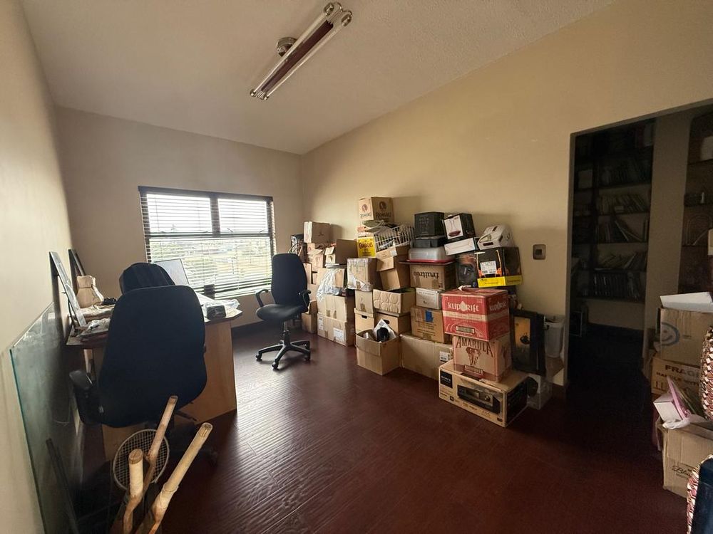 Study/ storeroom