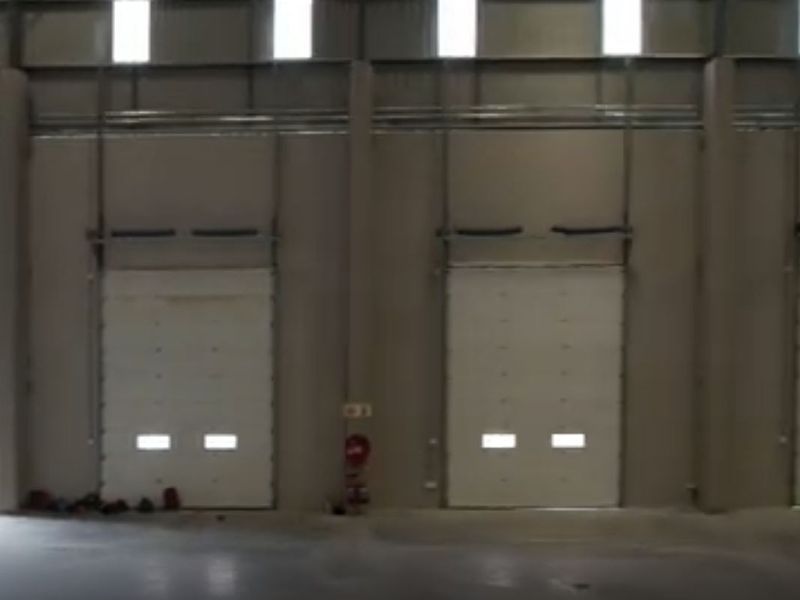 12220m2 Chloorkop warehouse to let - Photo 8