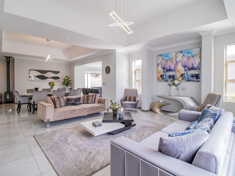 Wow!	This could be YOUR DREAM HOME!  ULTRA MODERN & Immaculate with phenomenal features. - Photo 5