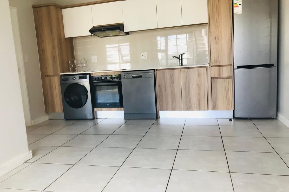 Luxury 1 Bedroom for Rent - Photo 5