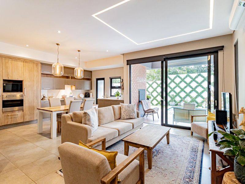 Charming 3 Bedroom Home in a Sought-After Complex in Bryanston - Photo 7