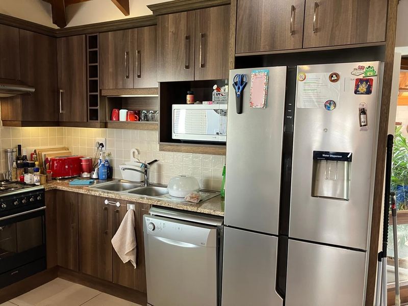 Charming 3-Bedroom Home in Cul-de-Sac - Photo 8