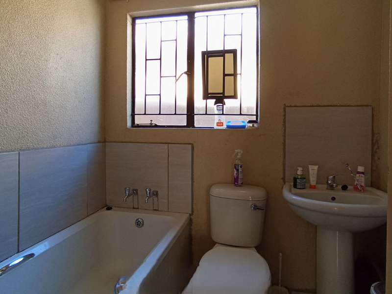 2 bedrooms for sale in Soshanguve VV - Photo 9