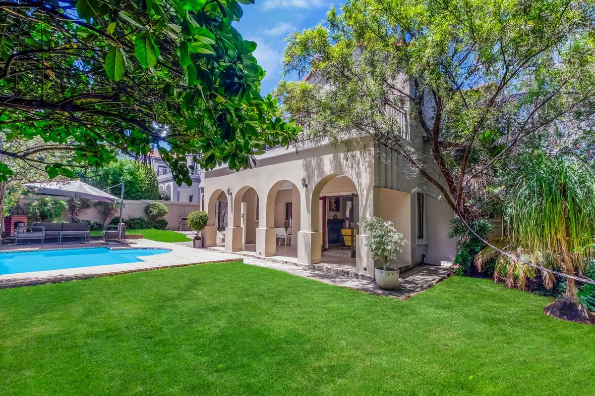 Superb 3 Bedroom 2 Bathroom Home for Sale In Broadacres - Photo 2