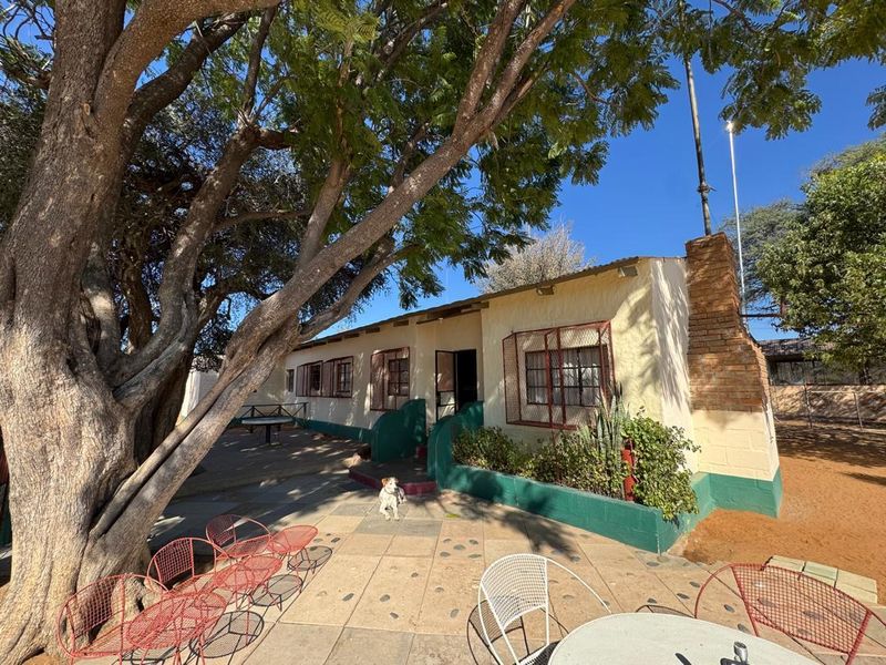 Looking to invest in your own piece of Namibian farmland? This incredible opportunity offers space, structure, and serious farming potential. - Photo 9