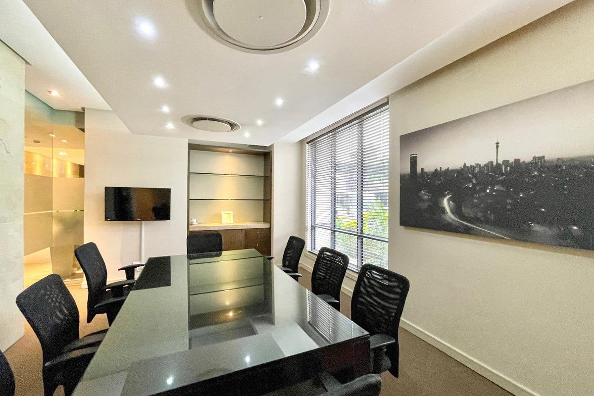 Experience Unparalleled Luxury Living in the Heart of Sandton with this exquisite fully furnished upmarket apartment. - Photo 5